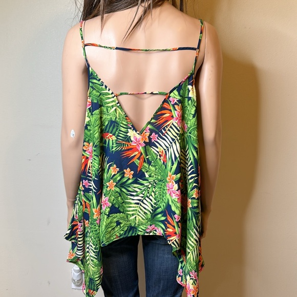 New Look Summer Tropical 3X Strap Open Back Swing Top - Picture 4 of 7